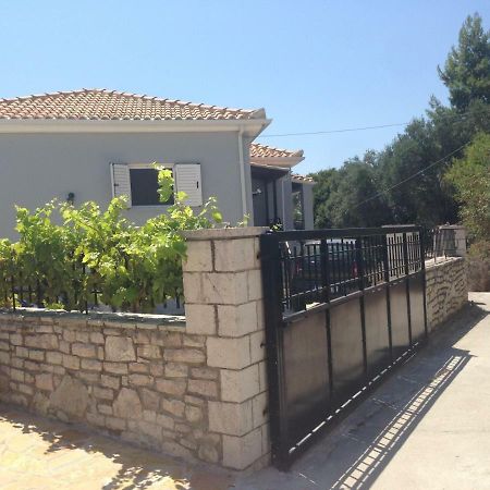 Villa Nadia Vounaria Bagian luar foto